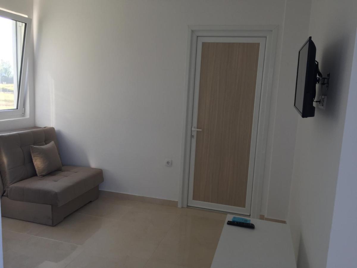 Mar Nero Apartments Bregvija Eksteriør billede