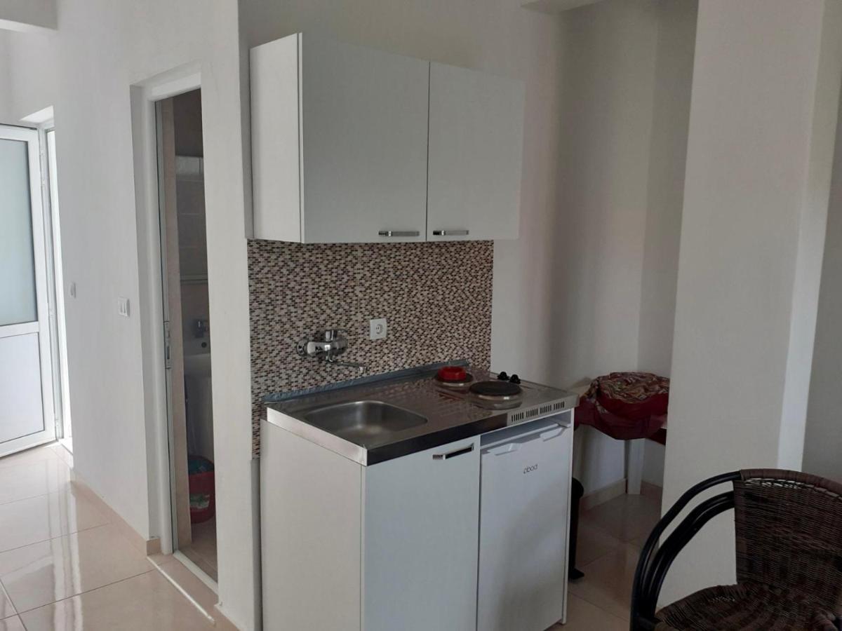 Mar Nero Apartments Bregvija Eksteriør billede