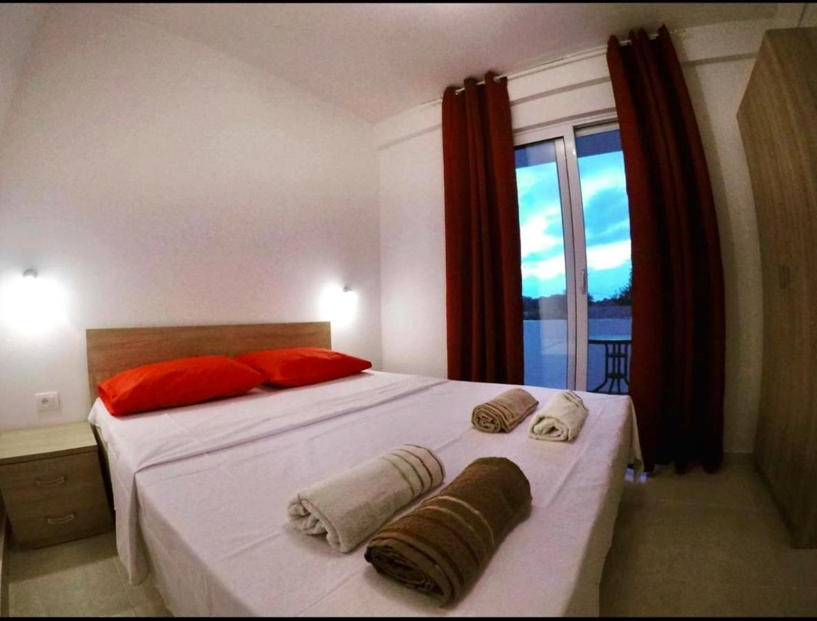 Mar Nero Apartments Bregvija Eksteriør billede