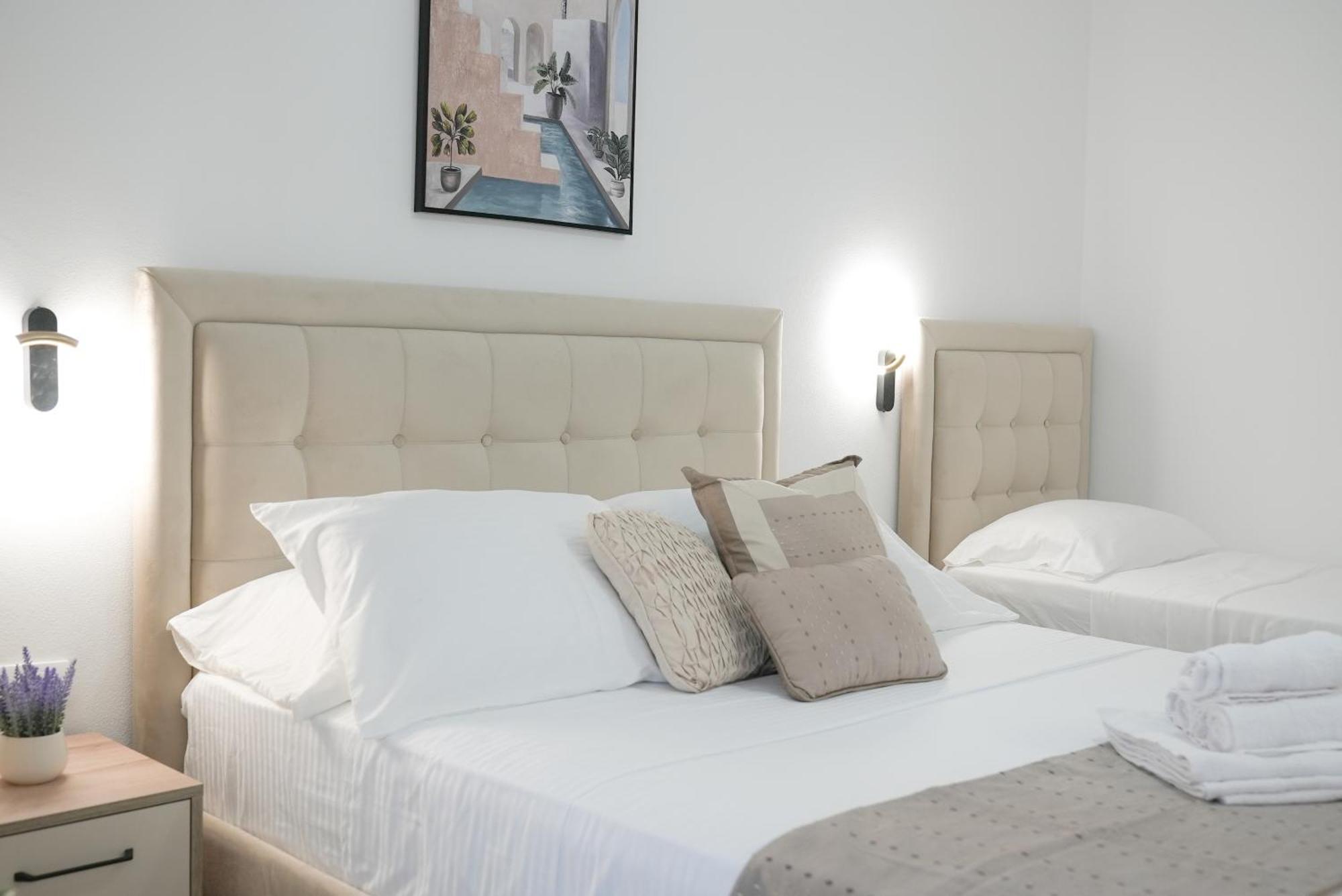 Mar Nero Apartments Bregvija Eksteriør billede