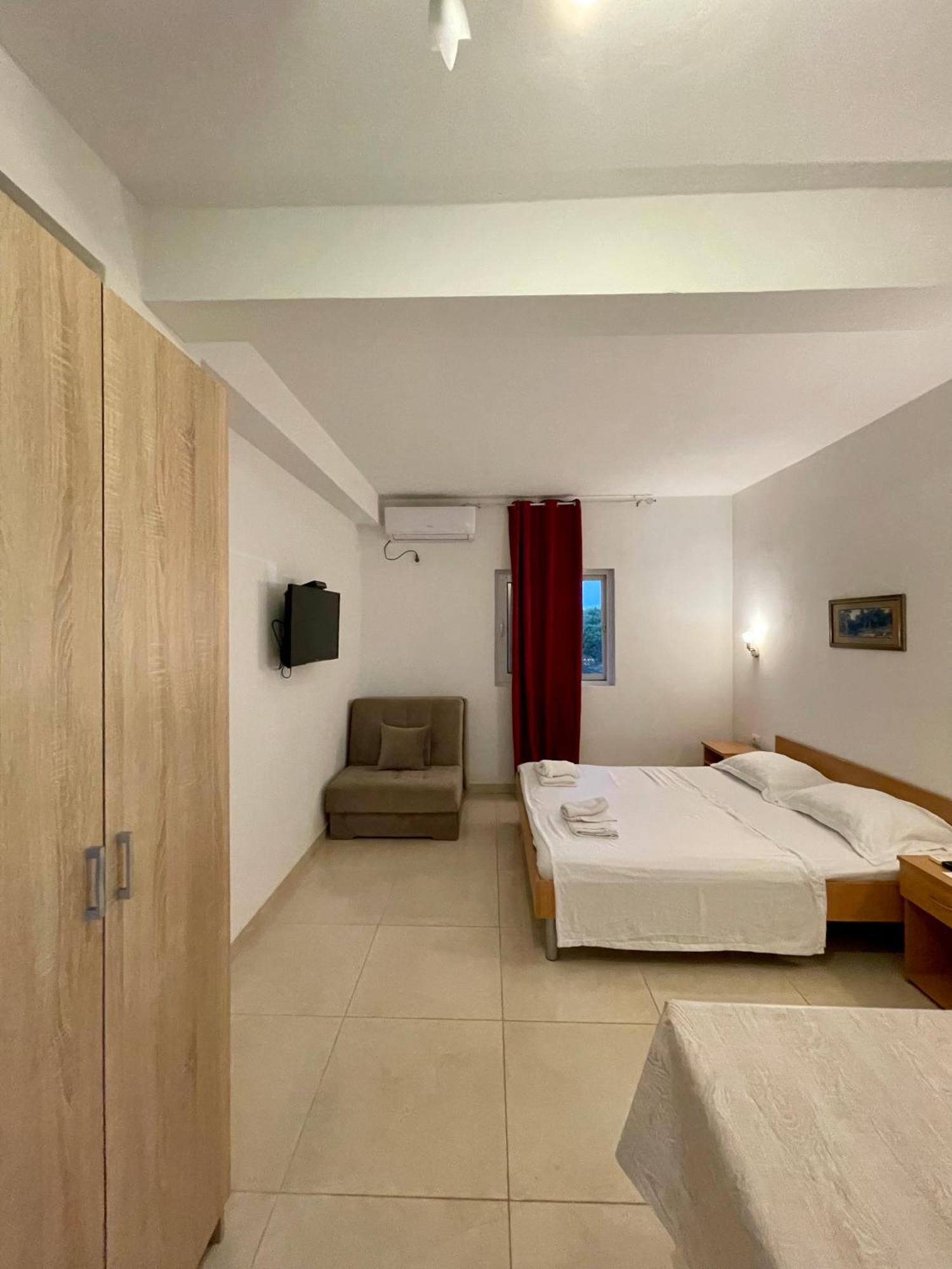 Mar Nero Apartments Bregvija Eksteriør billede